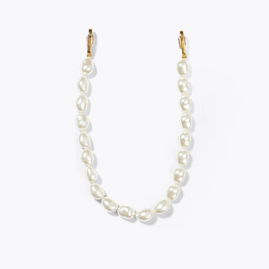 Phone chains short